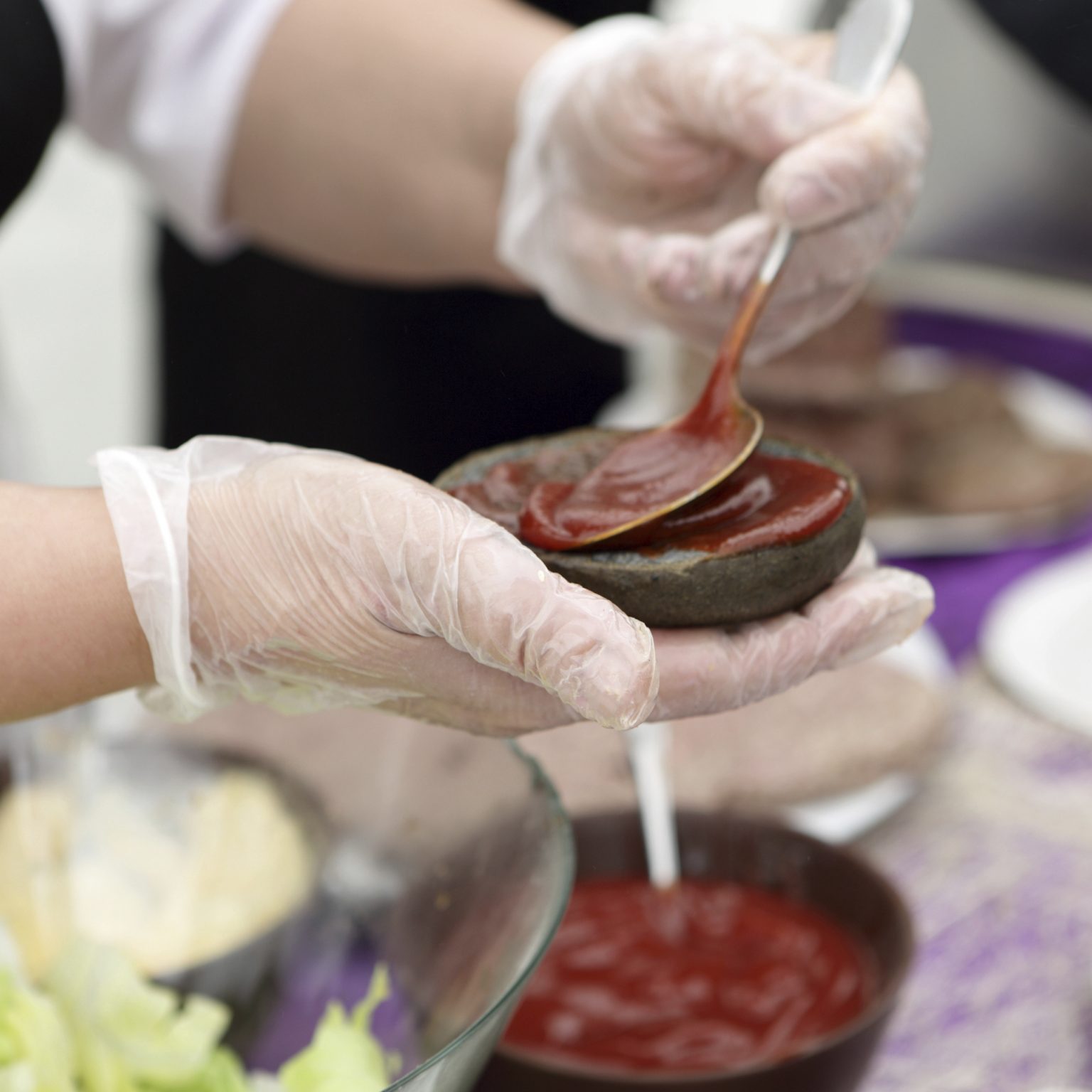 Valugards Vinyl Disposable Glove Handgards® First in Food Safety